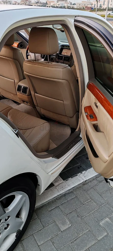 لكزس LS 430 لعام 2003 في حالة جيدة جدًا63149581280259111