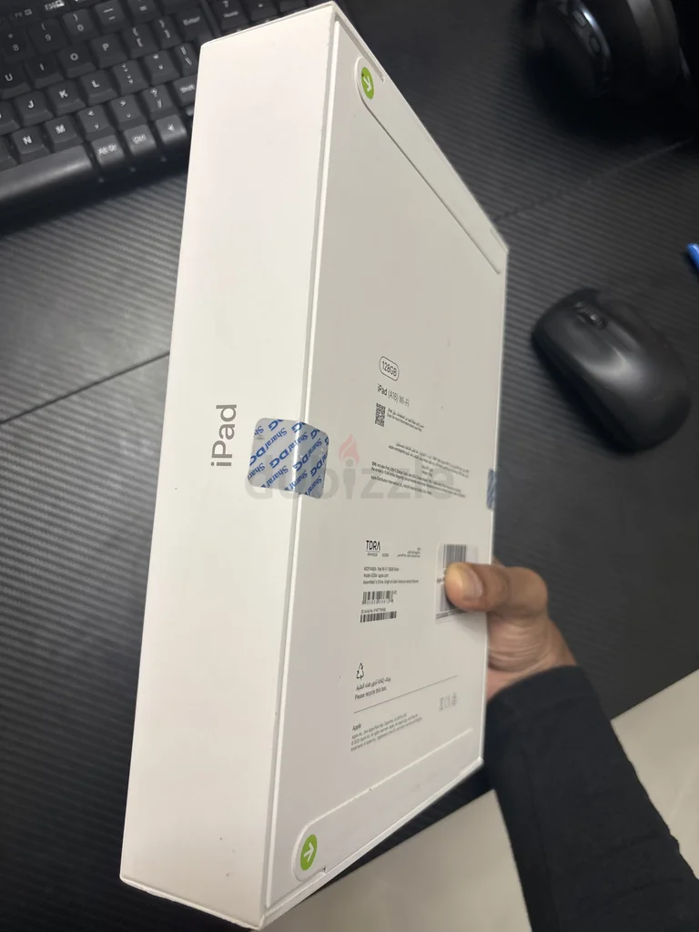 جهاز Apple iPad (A16) جديد تمامًا - صندوق غير مفتوح مع إيصال!62929661551745112