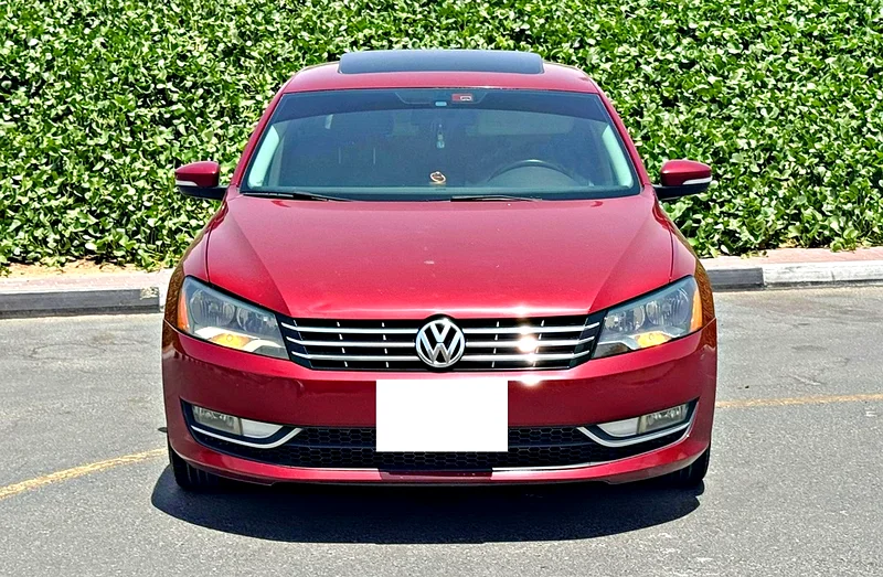 2016 Volkswagen Passat (GCC Specs) – Sunroof | Full Option62934683360641111