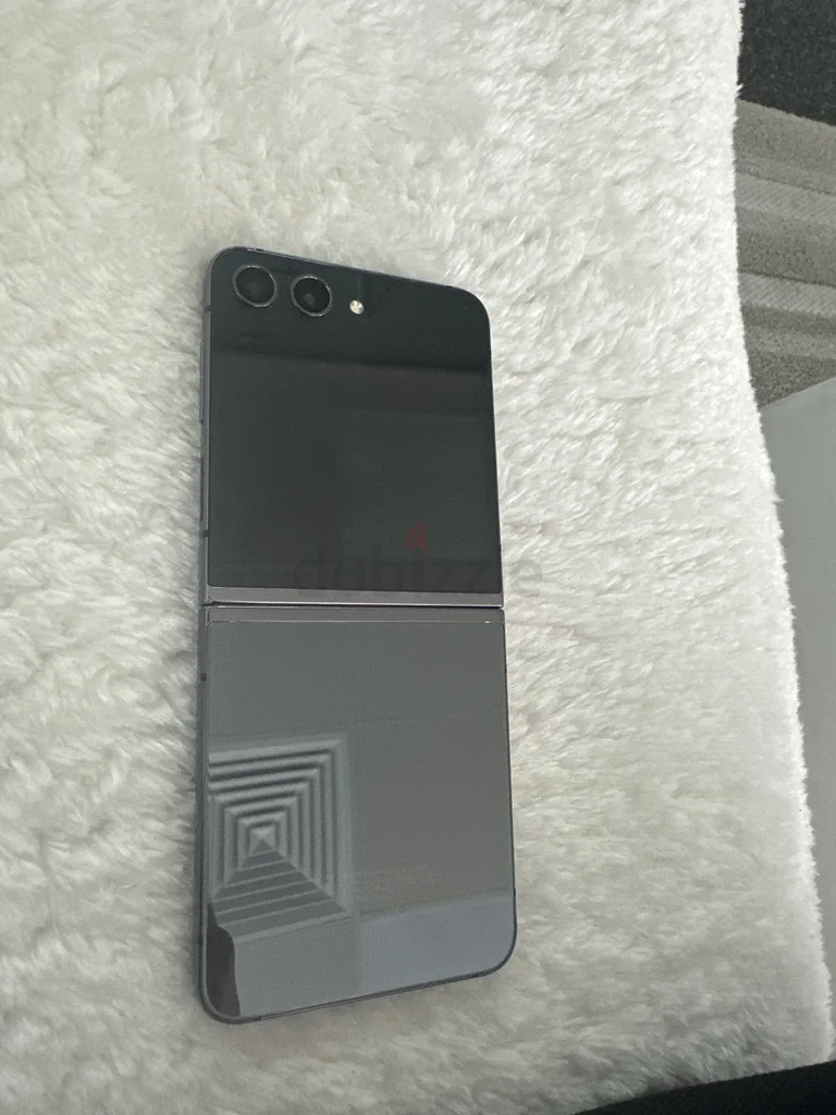 Samsung flip 562930654148866111