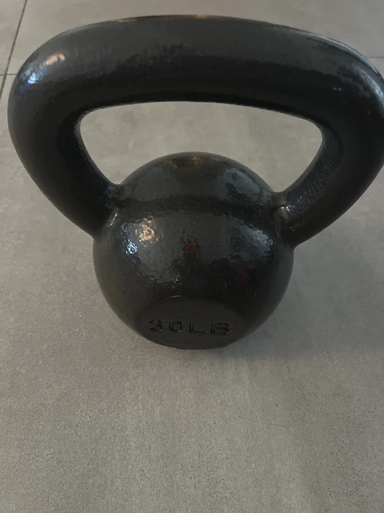 30 رطلاً kettlebell (كالجديد)629336952366091112