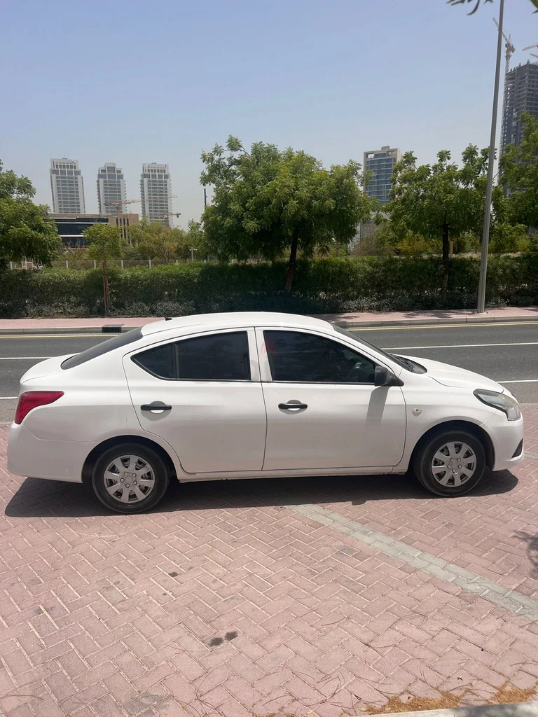Nissan Sunny Warranty Attached62863731310338112