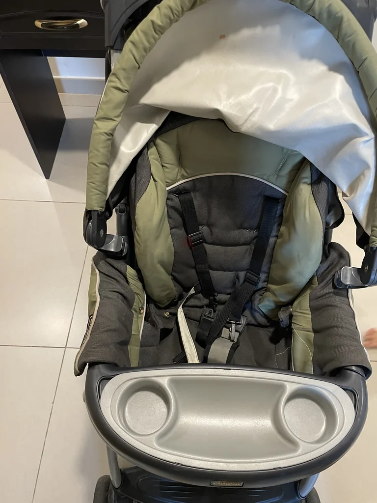 Gently Used Chicco Baby Stroller - Perfect for Your Little One!62930653965313113