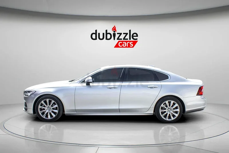 AED 1262/month | 2021 Volvo S90 T5 FWD Momentum | GCC Specs | Ref#33190863177574699137114