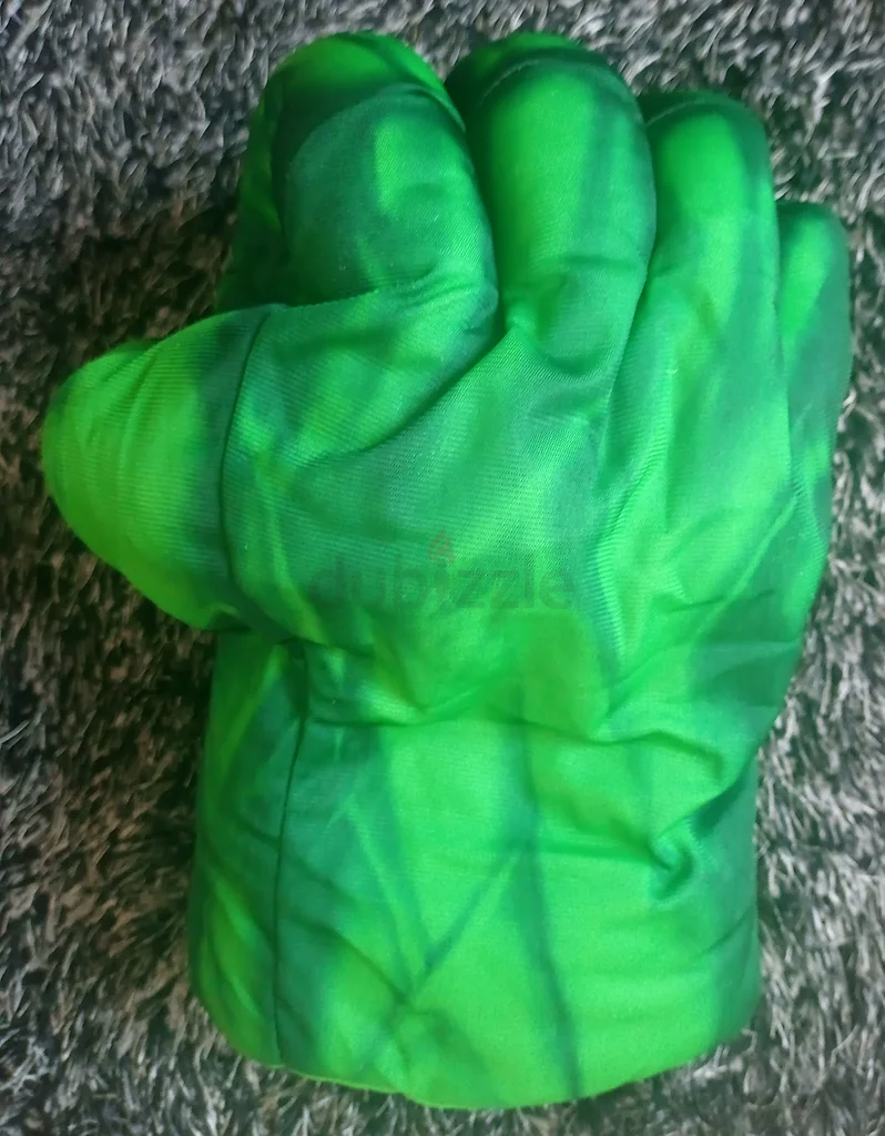 غطاء رأس سائق HULK (جديد تمامًا)63246237982722111