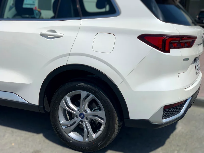 Start / AED 2,159 / month GCC Specs Brand New Lease-to-Own Options Available63168498616066114