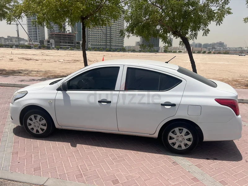 Nissan Sunny Warranty Attached62863731310338111