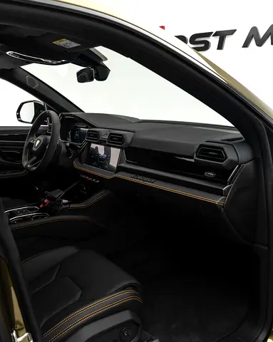 2025 Lamborghini URUS 缩略图 14