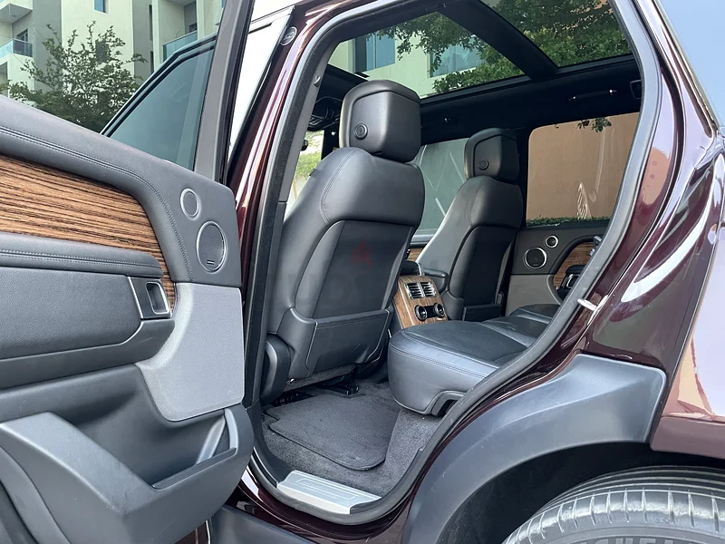 Full service in agency super clean63178402177666113