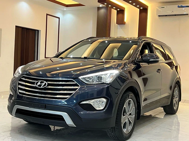 Hyundai Santa Fe (GCC) 201663171299544834112
