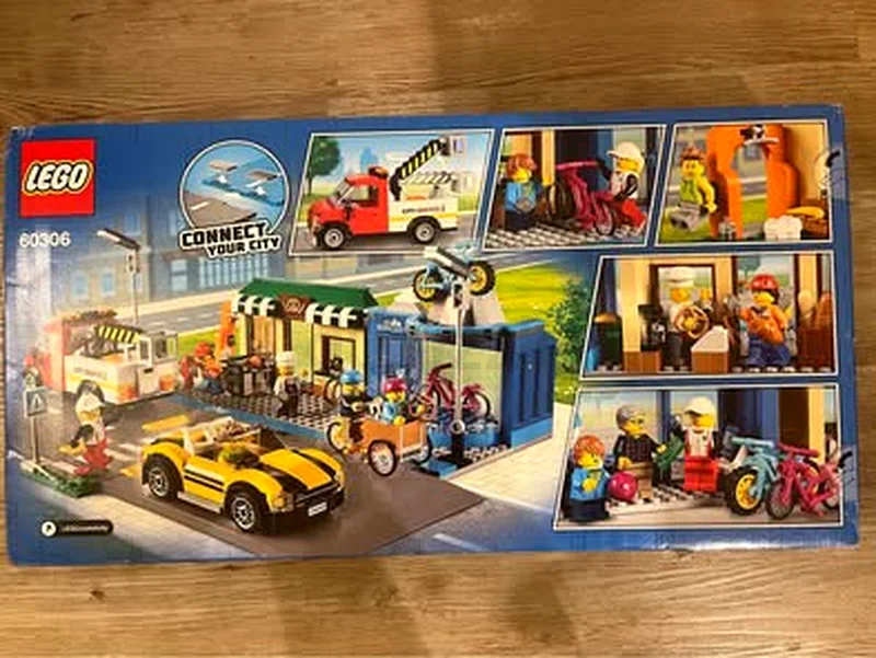 FLASH SALE BRAND NEW LEGO RETIRED 60306 CITY SHOPPING STREET63263507474691111