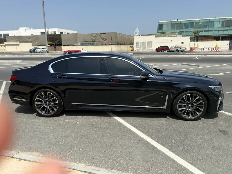 BMW 730 Li Executive 2021 Gcc 2 Keys Excellent Condition63229280247426113