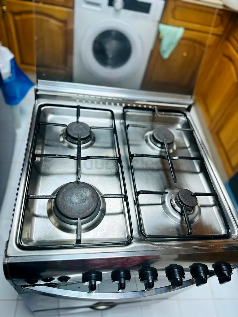 Cooking range