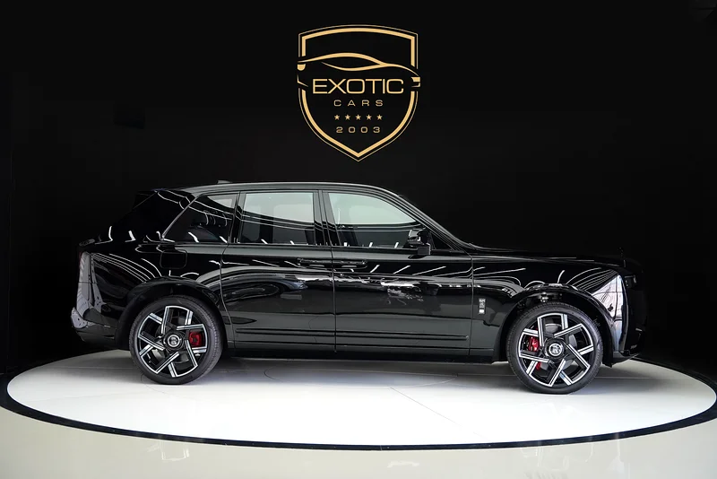 CULLINAN BLACK BADGE SERIES 2 - STARLIGHT - REAR ENTERTAINMENT - BESPOKE AUDIO63154620207619113