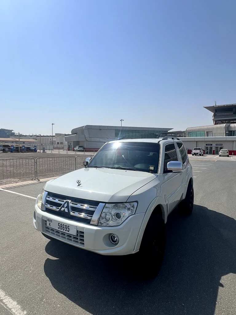Mitsubishi Pajero 3.863152749688449112
