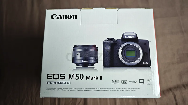 كاميرا كانون EOS M50 Mark II مع عدسة المجموعة في العلبة629326947077141129
