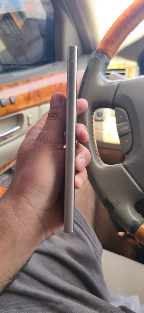 محمول62863815519619112