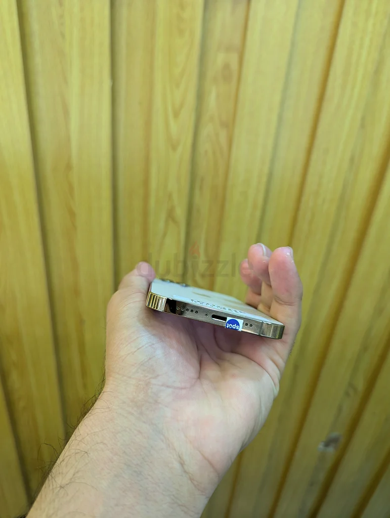 Iphone 12 Pro storage 128GB63265093760515111
