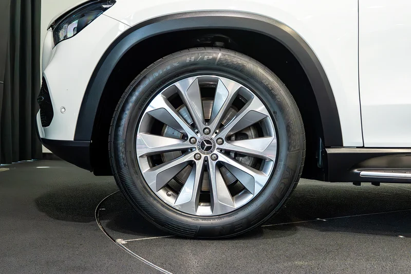 0% Downpayment | AED 3,484 P/M | 7-SEAT | EMC Warranty | Service Package Available | High Spec62932673338497113