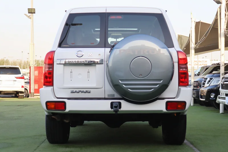 Nissan VTC Safari 2021 Full Option62931644189825114