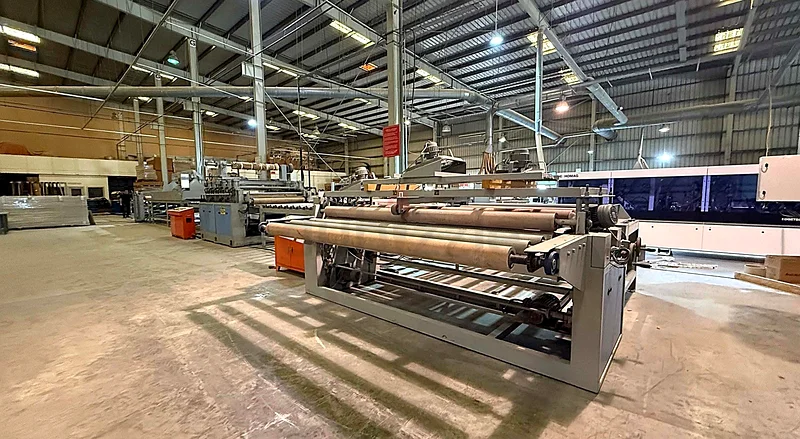 آلة ترقق الضغط المنخفض (إنتاج ألواح الألواح)63257106954113111