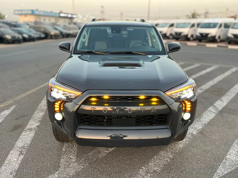 2024 تويوتا 4Runner SR5 - تشغيل بالضغط - مقاعد كهربائية - كاميرا خلفية - دفع رباعي 4X463147207893506112