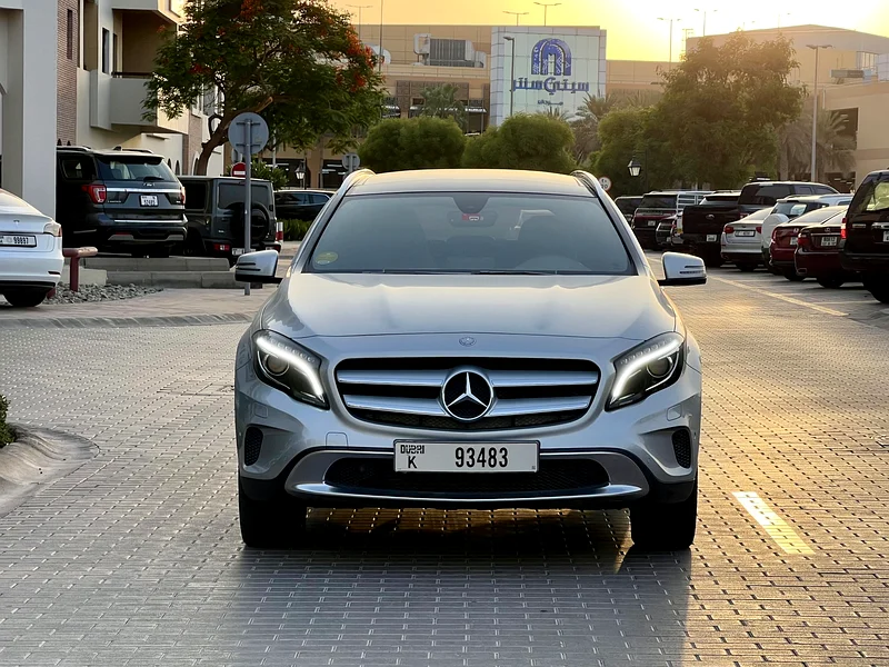 GCC accidents free low mileage not negotiable price السعر نهائي للجادين فقط63164768542466111