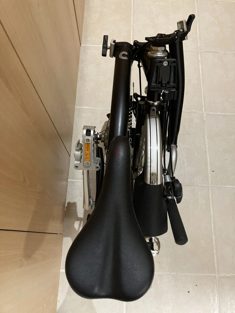 Brompton C-line, 3 speed 2023 model, with free lights and FEND foldable helmet62933695110401114