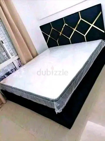 Stylish Modern Bed for Sale - Like New!