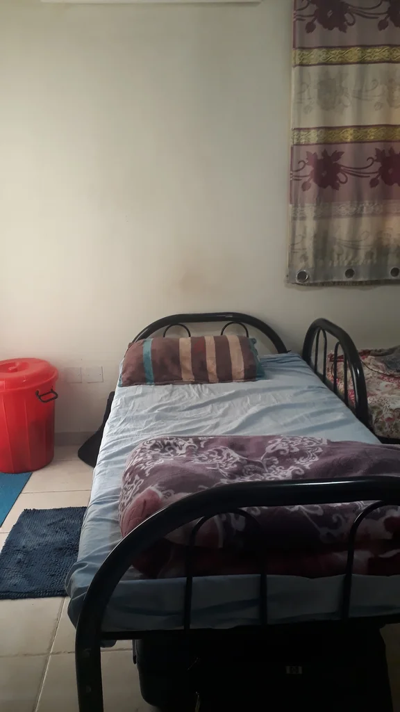 الإقامة متاحة للكيراليين62865774683011111