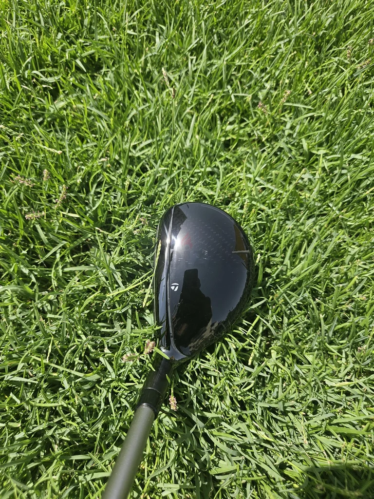 TaylorMade QI10 4 هجين بدرجة 23 في حالة جديدة62933695612163113
