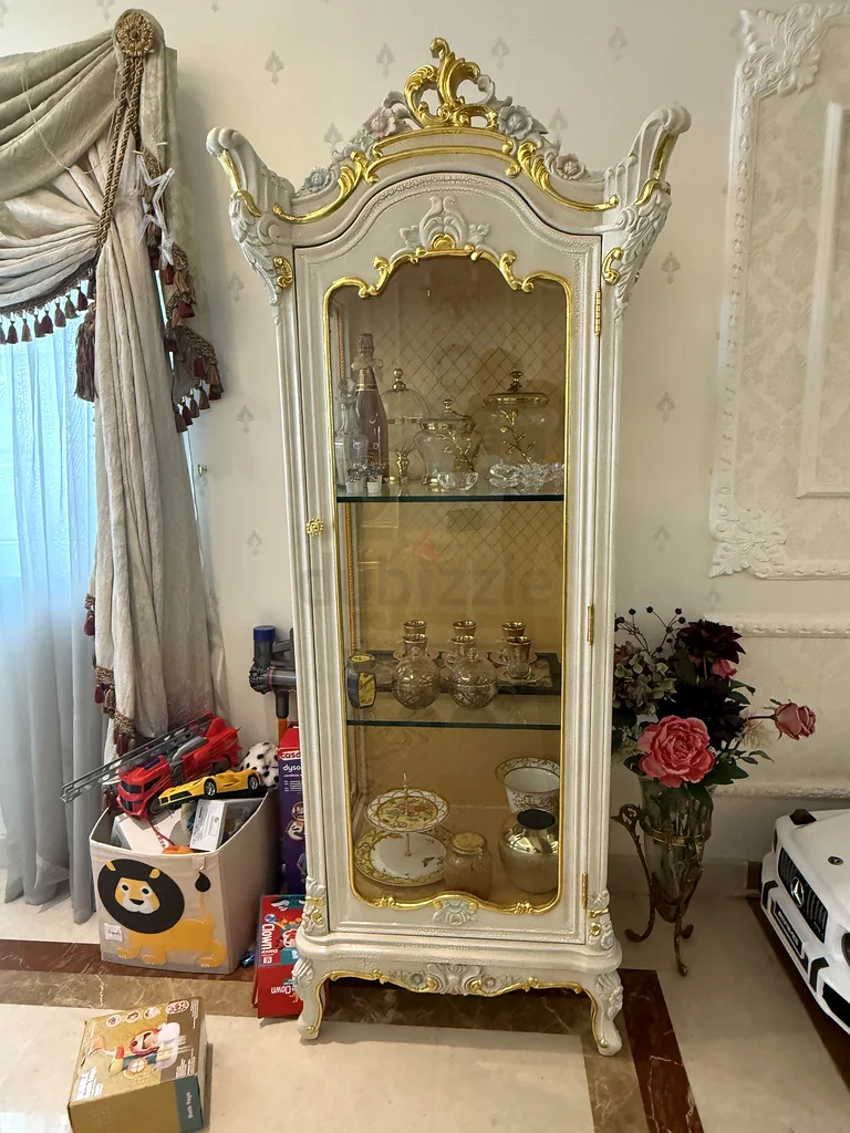 Dining Room Solid Wood High Quality Furniture - Classic Style. COMPLETE SET628638208346891114