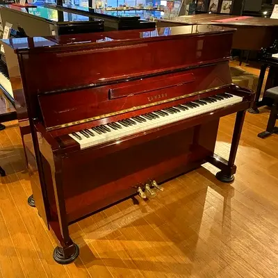 Beautiful Yamaha Upright Piano
