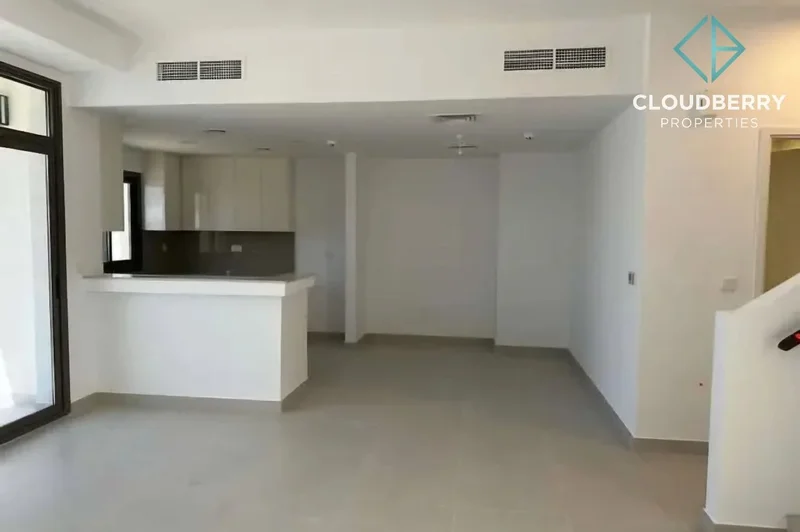 Single Row | Near Amenities | Prime Location62890345143937112