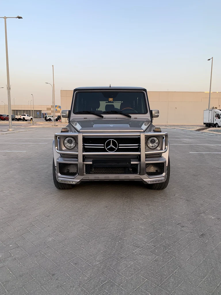 For sale, G55 model, Gulf version, 2009 model, full agency paint, subject to inspection with no accidents or repaints.  
Agency checks, first agency.63163859852930111