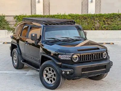 TOYOTA FJ CRUISER 2011 GCC IN EXCELLENT CONDITION