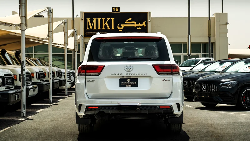 LC | VXR | 3.3 لتر | سداسي الأسطوانات | ديزل | خيار كامل | رادار | 202463177575568258114