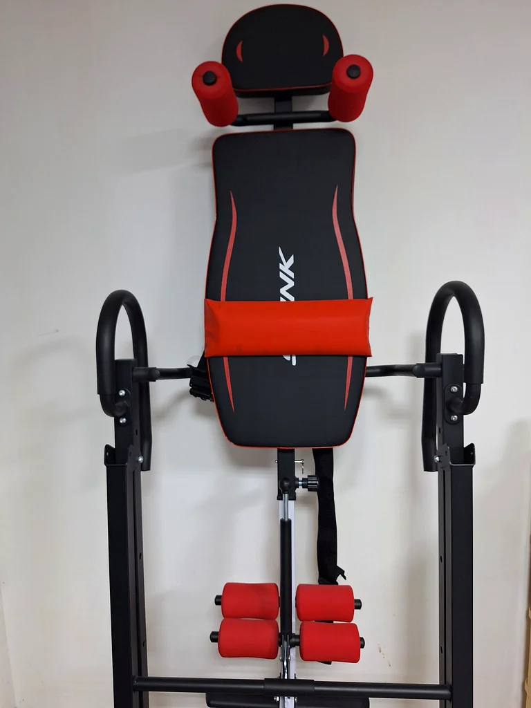 Sleek Silink Workout Bench - Your Fitness Companion! جهاز علاج الديسك طاولة الجاذبية63170412392194111