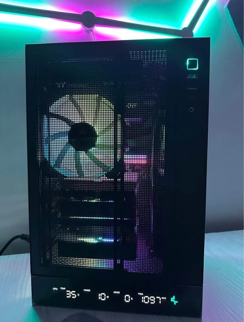 RTX 4070 Super i7 14700K SFF628638255664671123