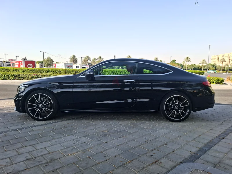 AED 1974 شهريًا | مرسيدس بنز C-Class C200 كوبيه 2021 | مواصفات الخليج | المرجع#32852763231161832065114