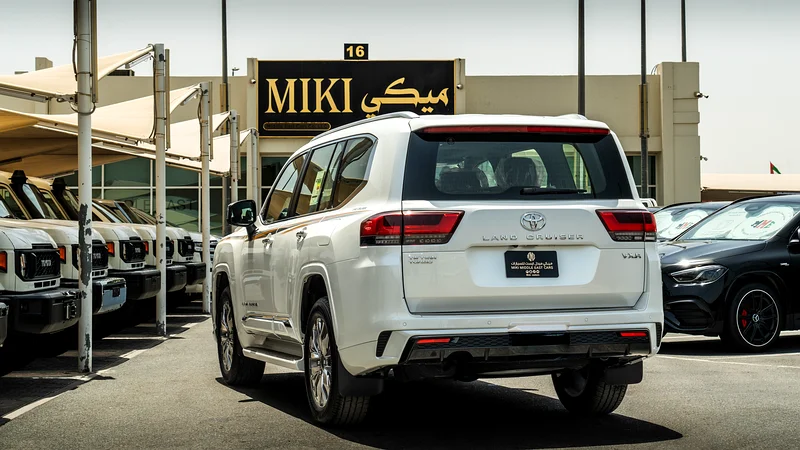 LC | VXR | 3.3 لتر | سداسي الأسطوانات | ديزل | خيار كامل | رادار | 202463177575568258112