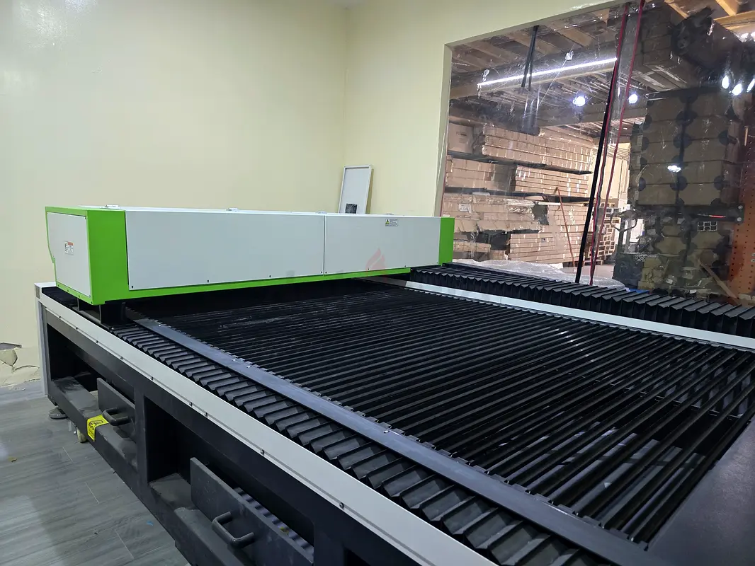 Non-Metallic Sheet Laser Cutting Machine63257108592259112