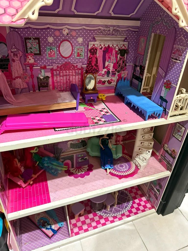 Barbie Doll House63226272844675113
