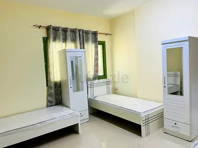 Executive Bed Space Al Nahda Sharjah - with attached washroom