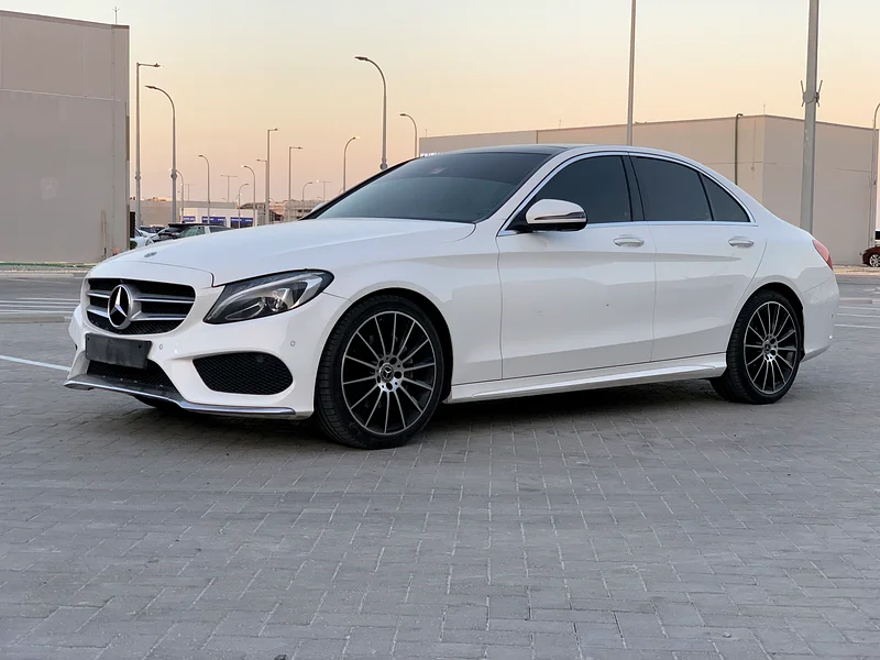 للبيع نوع  مرسيدس بنز C200 AMG- خليجي موديل2018 -، صبغة وكالة كامل شرط الفحص بدون اي حوادث أو صبغ .63230653375617112
