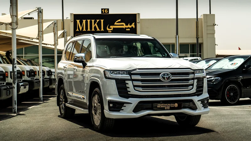 LC | VXR | 3.3 لتر | سداسي الأسطوانات | ديزل | خيار كامل | رادار | 202463177575568258111