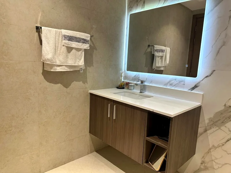 Modern Furnished 1-Bedroom – Just Bring Your Suitcase62868799395074114