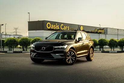 Volvo XC60 B5 FWD MOMENTUM 2022 Low Mileage GCC