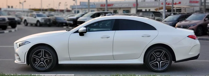 2019 - CLS450 - حزمة AMG - حالة ممتازة - مقصورة حمراء63399927005058113