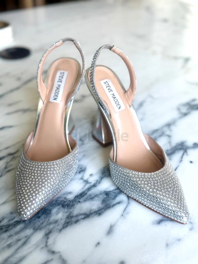 Steve Madden Womens Embellished Slip-On Backstrap Pumps with